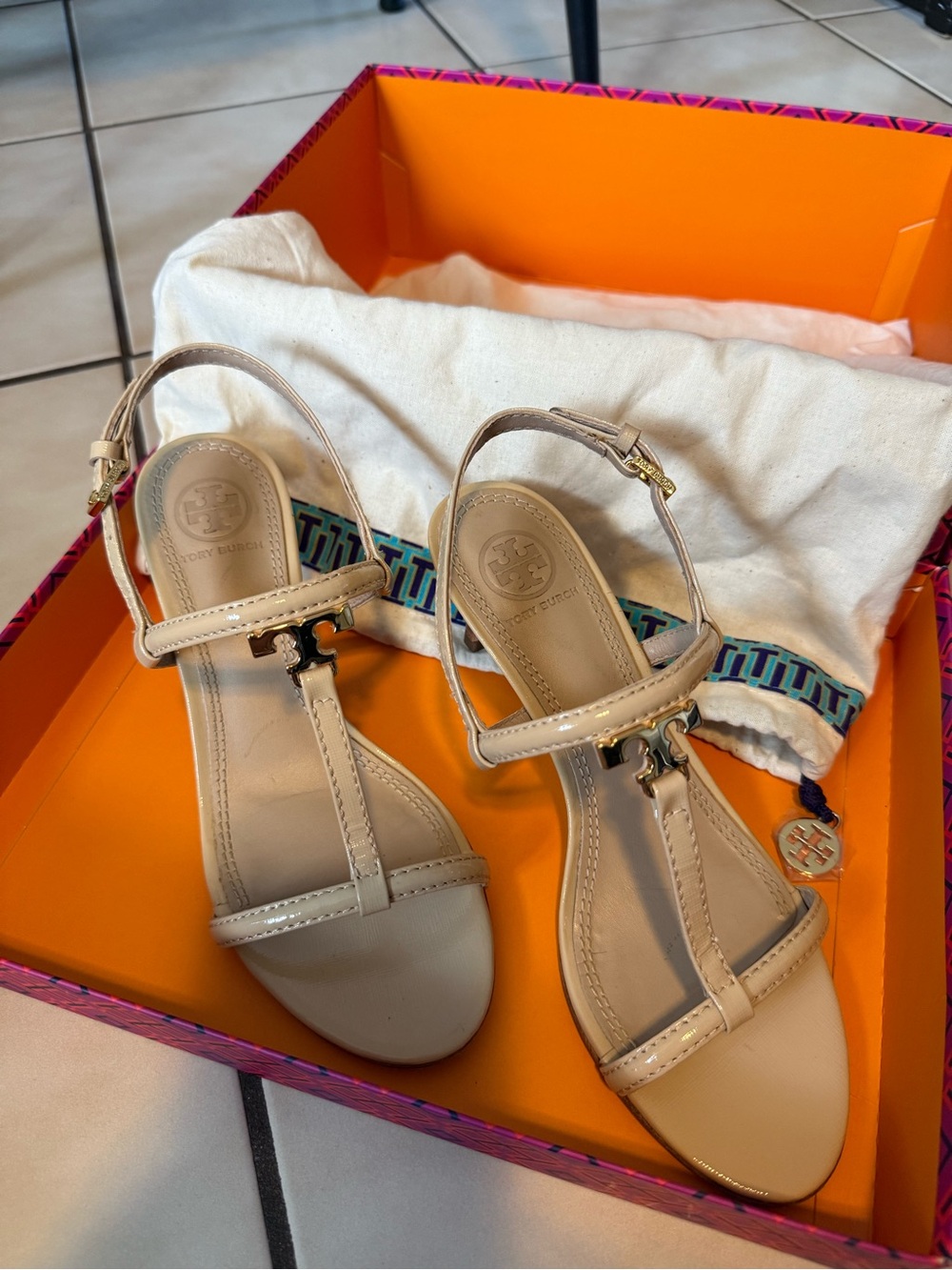 Tory Burch Nude Patent Leather T-Strap Sandals